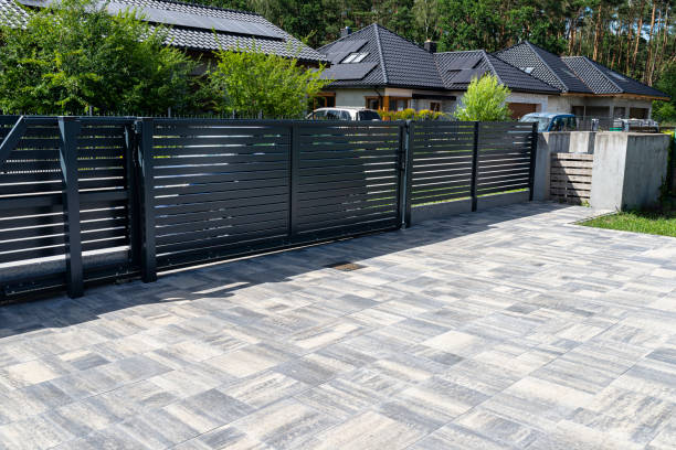 Best Driveway Pavers Contractor  in Oglesby, IL